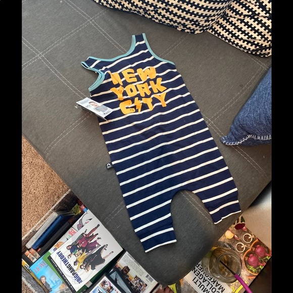 NWT RAGS TO RACHES - Picture 2 of 2